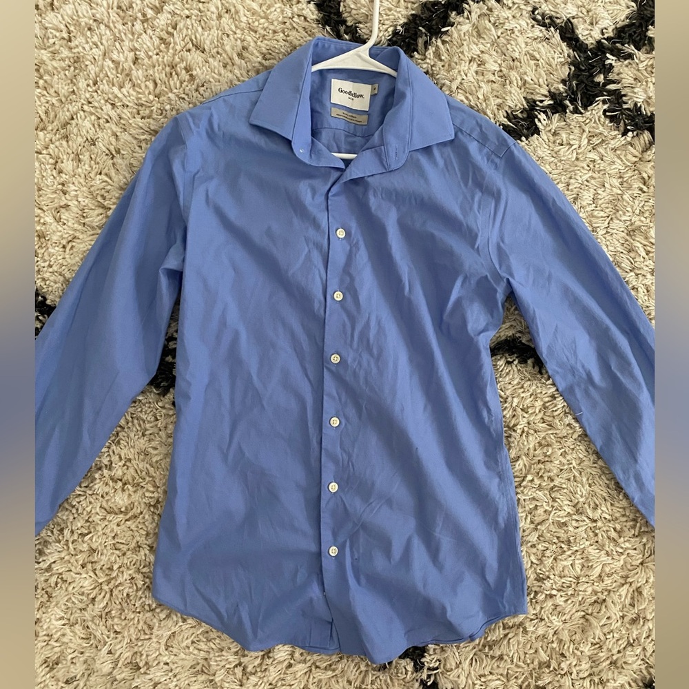 Goodfellow Men’s Slim Fit Button Down Shirt Size Medium (Target)